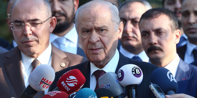 Bahçeli kurultay için tarih verdi