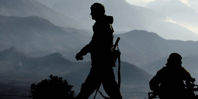 Bayram sabahı çatışma: 5 terörist öldürüldü!