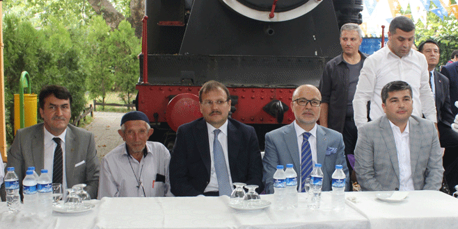 AK Parti Osmangazi İlçe Teşkilatı bayramlaştı