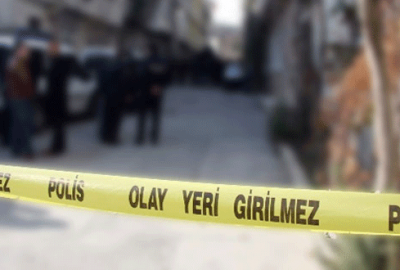 Erkek arkadaşıyla konuşan kızını kaleşnikofla taradı