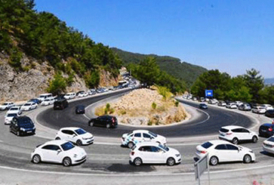 12 km kuyruk oluştu!