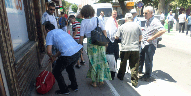 Bursa’da şüpheli çanta panik yarattı