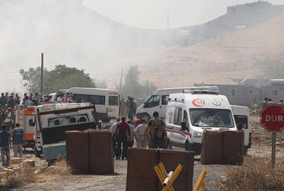 Jandarma karakoluna bomba yüklü araçla saldırı!