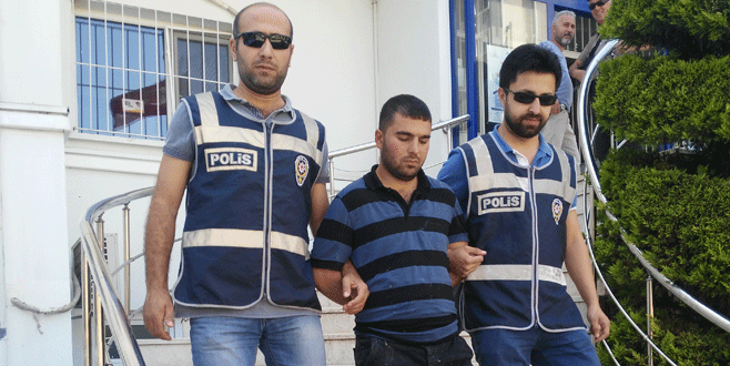 Bursa’da tartıştığı amcasını bıçakladı Bursa’da tartıştığı amcasını bıçakladı