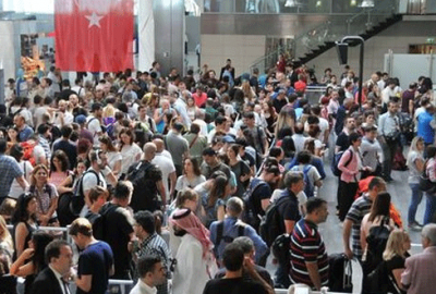 Antalya’da dış hatlar yolcusu yüzde 47 azaldı