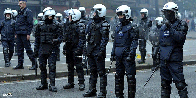 Paris’te polis ve jandarma alarma geçirildi