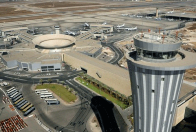 Gazeteci uçaklara ‘bomba’ yerleştirdi