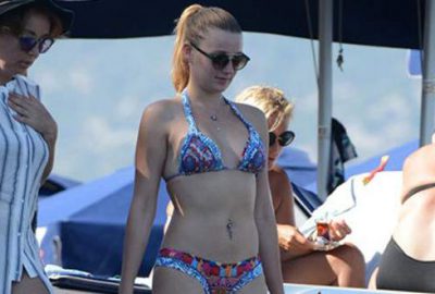 Gizem Karaca ailesiyle Bodrum’da tatilde