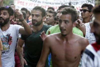 Mülteci kampında bıçaklı-sopalı kavga: 1 ölü, 8 yaralı