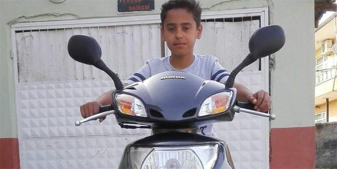 Arkadaşını indirdi, ölüme gitti!