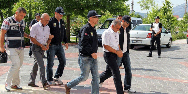 Isparta’da bir tümgeneral ve bir tuğgeneral tutuklandı