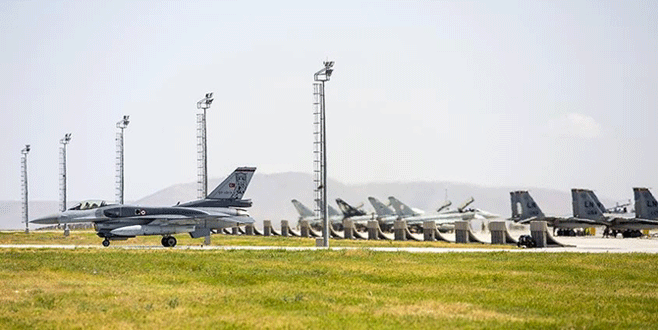 Konya 3. Ana Jet Üs Komutanlığında 7 kişiye gözaltı