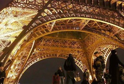 Fransa’da OHAL 6 ay daha uzatılıyor