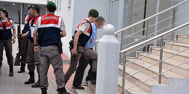 Bursa’da FETÖ/PDY operasyonu: 3 gözaltı