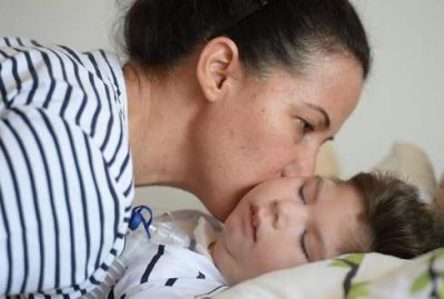 Oğlunun ‘anne’ diyerek sarılacağı günlerin hayaliyle yaşıyor