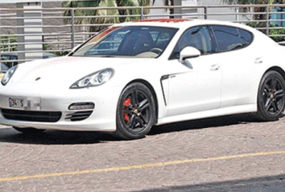 Kendini ödüllendirdi