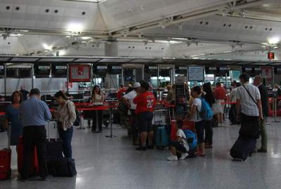Yeşil ve gri pasaportlulara yurt dışına çıkışlarda yeni düzenleme