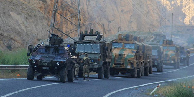 Hakkari’de 4 askeri üs bölgesine taciz ateşi