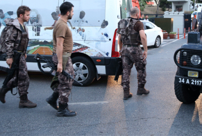 Harp Akademileri’ne düzenlenen operasyonda 40 gözaltı