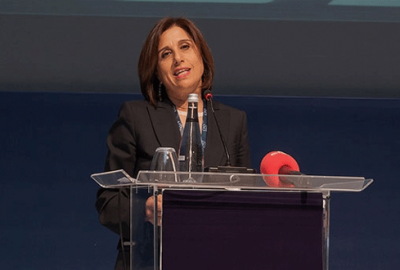 TÜSİAD’dan 3 dilde ‘demokrasi’ ilanı