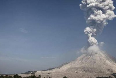 Japonya’da Sakurajima Yanardağı faaliyete geçti