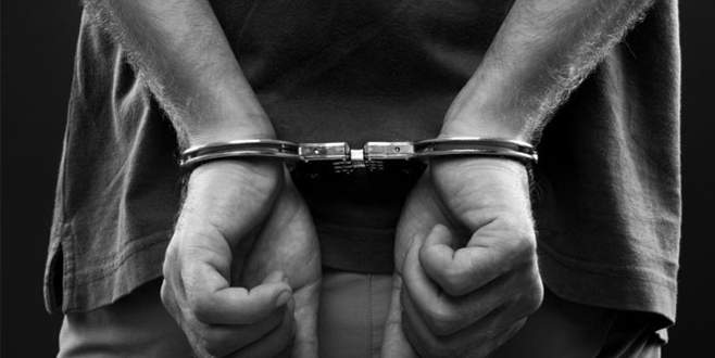 Alanya’da 25 akademisyen gözaltına alındı