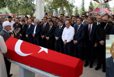 Hocaların hocası Halil İnalcık, İstanbul'da son yolculuğuna uğurlandı.