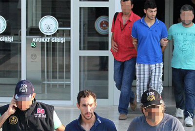 Marmaris’te yakalanan 7 darbeci askerden 2’si tutuklandı