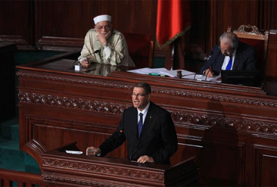 Tunus’ta Sıyd hükümeti güvenoyu alamadı