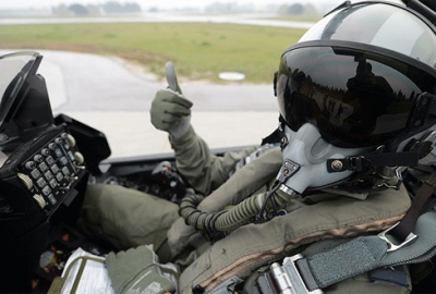 Eski savaş pilotları göreve hazır