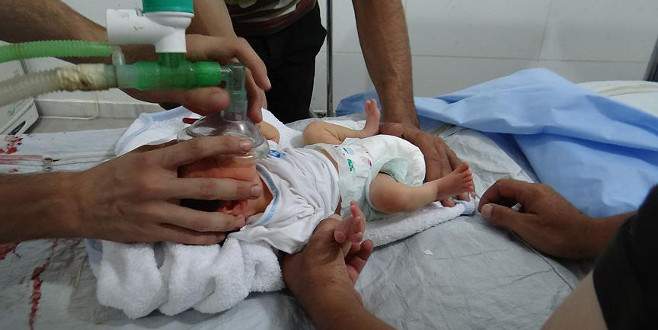 Esed güçleri bebekleri ‘klor gazı’yla vurdu