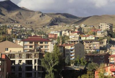 Yüksekova’da il olma sevinci