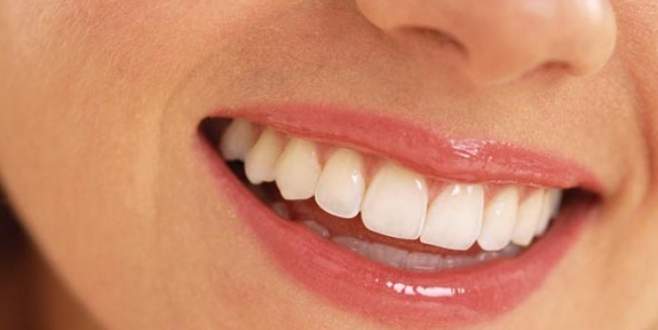 Diş rengi neden değişir?