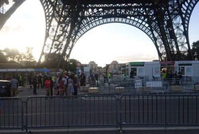 Eyfel kulesinde şüpheli paket alarmı
