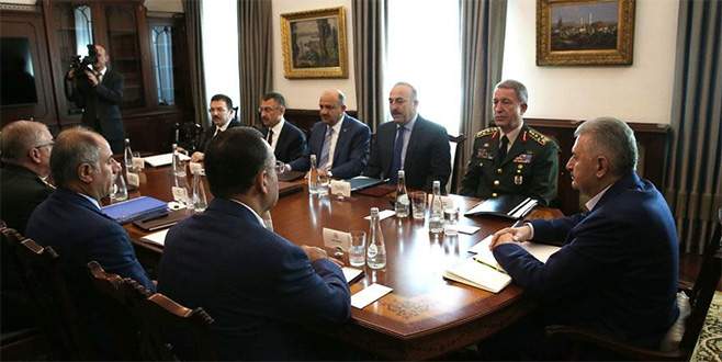 Başbakanlıkta Güvenlik Toplantısı başladı