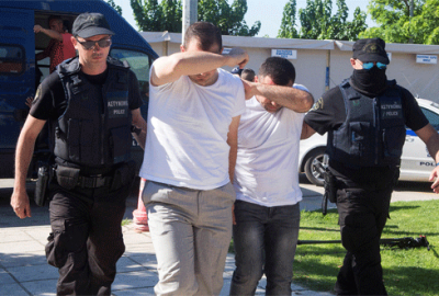 Kaçak askerleri daha istemedik