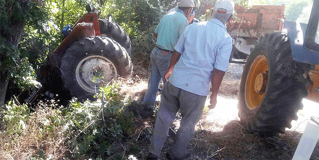 Bursa’da traktör dereye uçtu