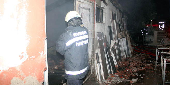 Bursa’da korkutan yangın