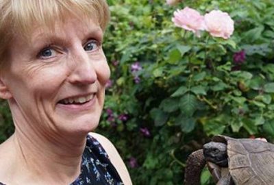 İngiltere'de yaşayan Sarah Joiner'ın 90 yaşındaki kaplumbağası 'Zuma' bir çöp