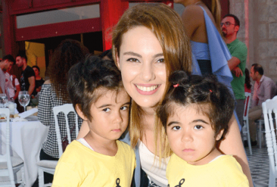 Alkışlar ünlülere