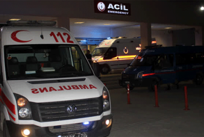 Askeri araçla minibüs çarpıştı: 2’si asker 5 yaralı