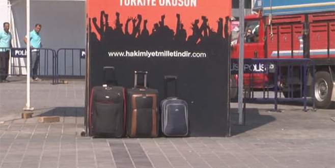 Taksim’de şüpheli bavul alarmı