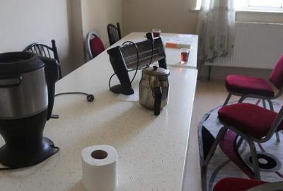 FETÖ’cüler bardaktaki çaylarını bile bırakıp kaçmış