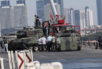 ‘Darbeciler başarılı olsaydı, bize Sevr sendromu yaşatacaklardı’