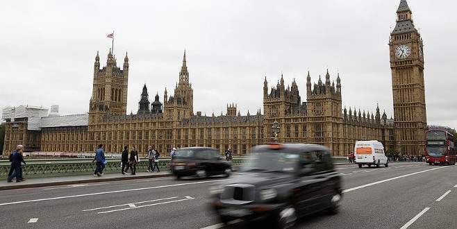 İngiliz vekillerden Müslüman kadınlar için çağrı