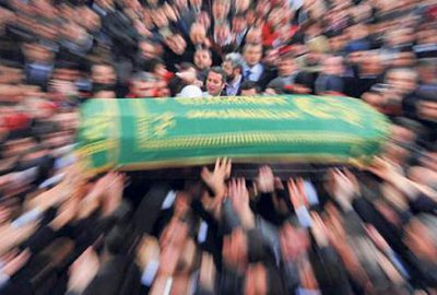 Hain saldırıda hayatını kaybedenler defnedildi