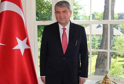 ‘Himmet paralarıyla Kanadalı devlet görevlilerini tatile göndermişler’