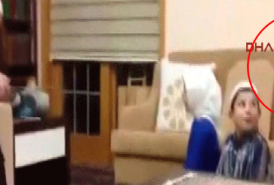 Adil Öksüz, Gülen’in dizinin dibinde!