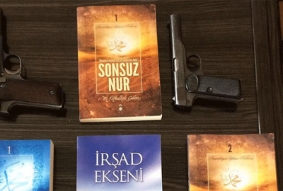 PKK’lının evinden FETÖ elebaşı Gülen’in kitapları çıktı