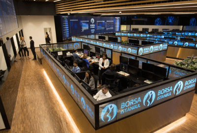 Bankalar karda uçuşa geçti